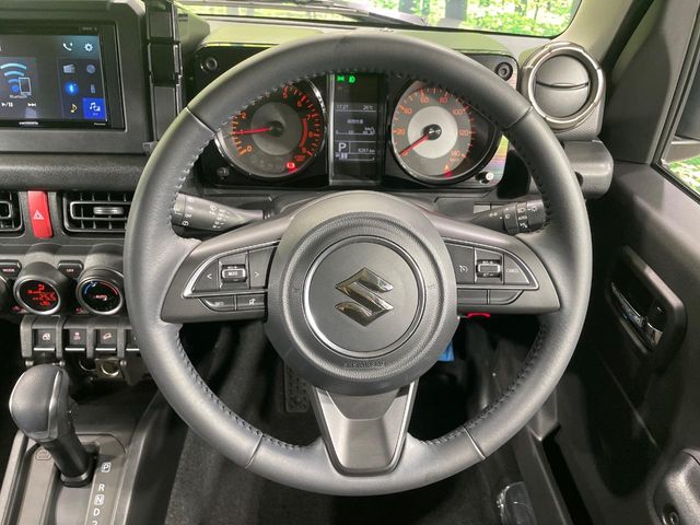 Suzuki Jimny 11