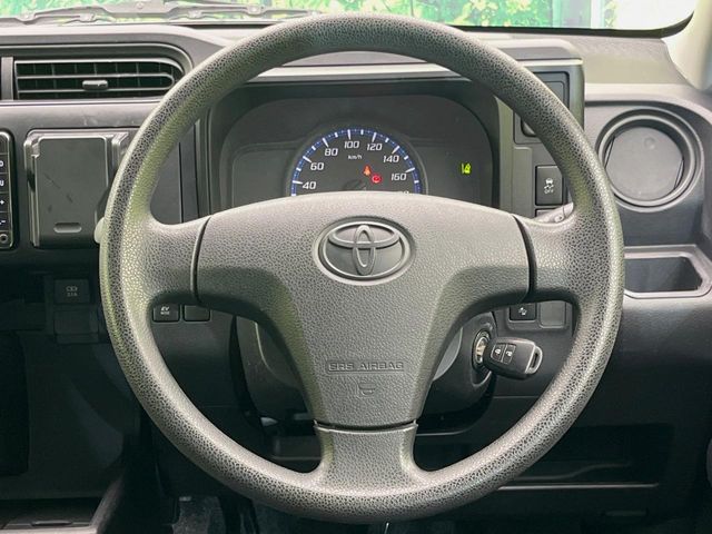 Toyota Probox Van 11