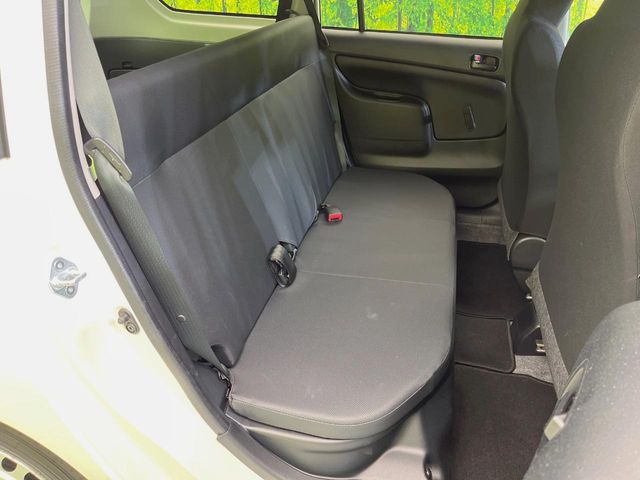 Toyota Probox Van 9