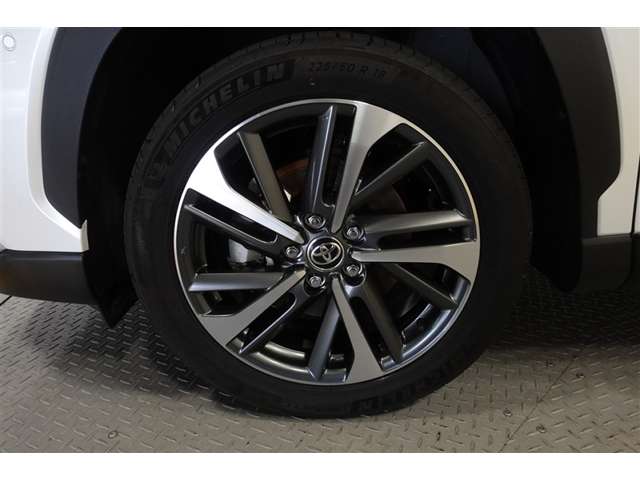 Toyota Corolla Cross 6
