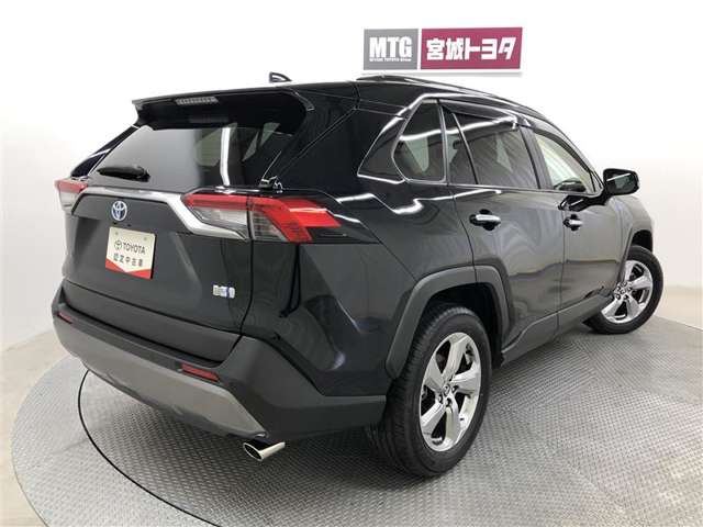 Toyota RAV4 5