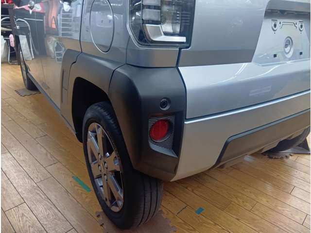 Daihatsu Taft 12