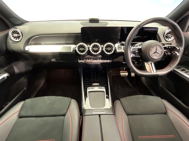 Mercedes-Benz GLB 2
