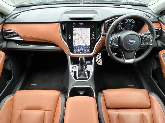 Subaru Legacy Outback 2