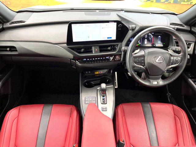 Lexus UX 2