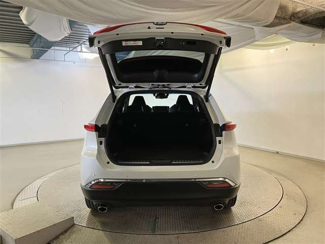 Toyota Harrier 9