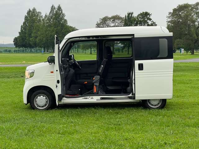 Honda N-VAN 10