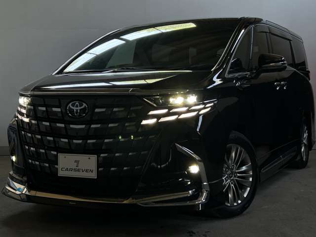 Toyota Alphard 6