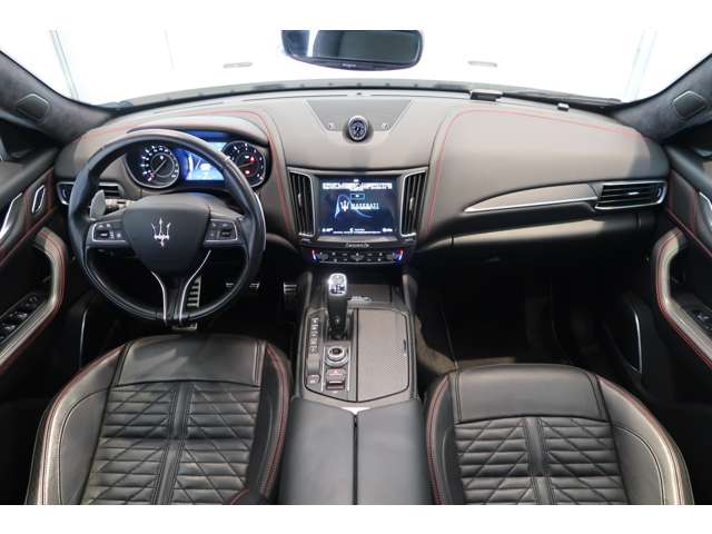 Maserati Levante 4