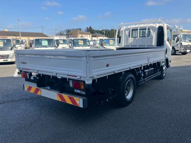 Isuzu Elf 5