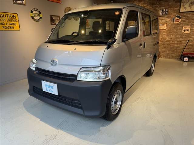 Toyota Town Ace Van 4