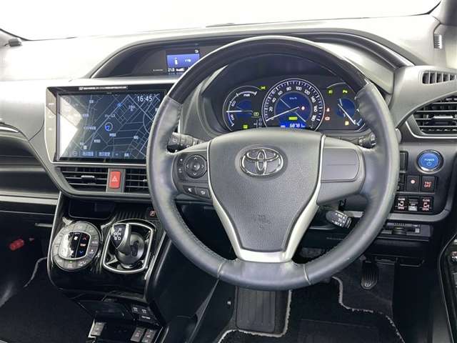 Toyota Esquire 9