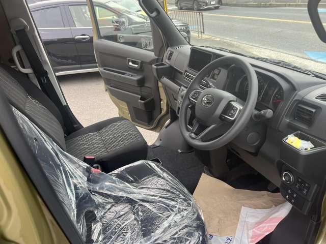 Daihatsu Atrai 10