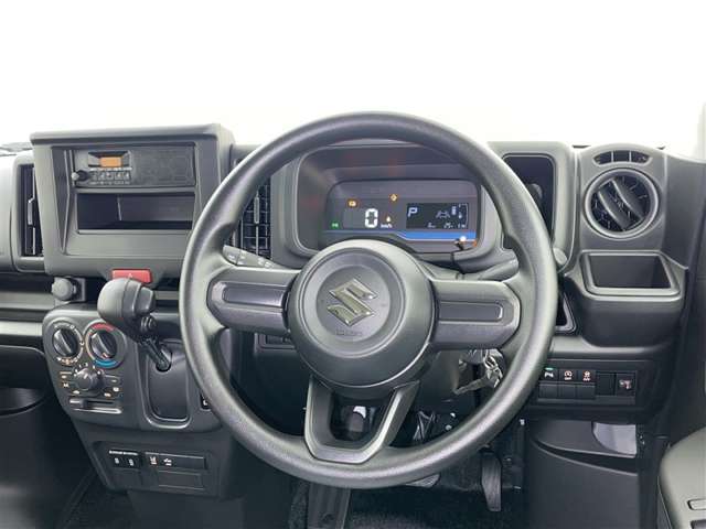 Suzuki Every 8