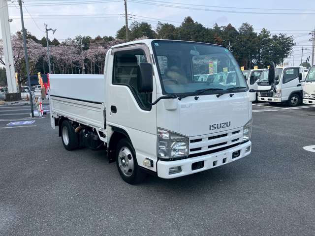 Isuzu Elf 3