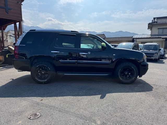 GMC ユーコン 3
