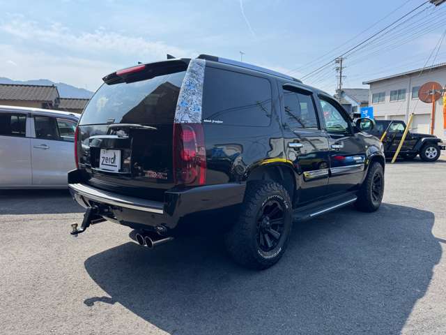 GMC ユーコン 4