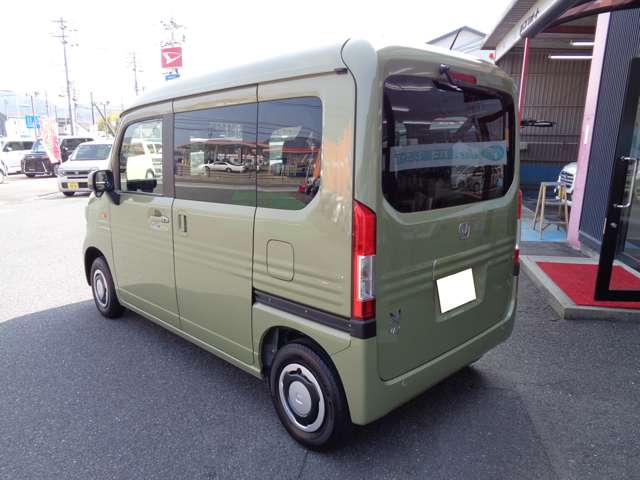 Honda N-VAN 8
