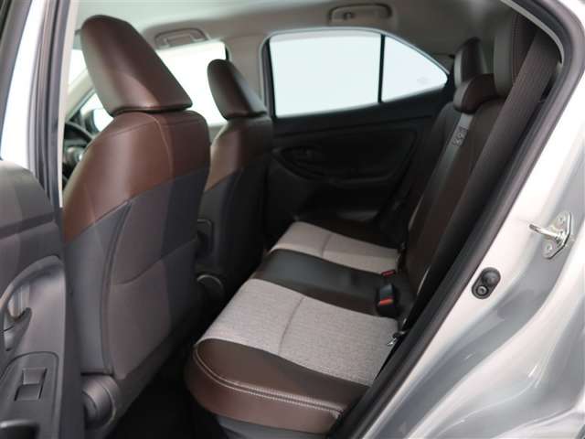 Toyota Yaris Cross 12