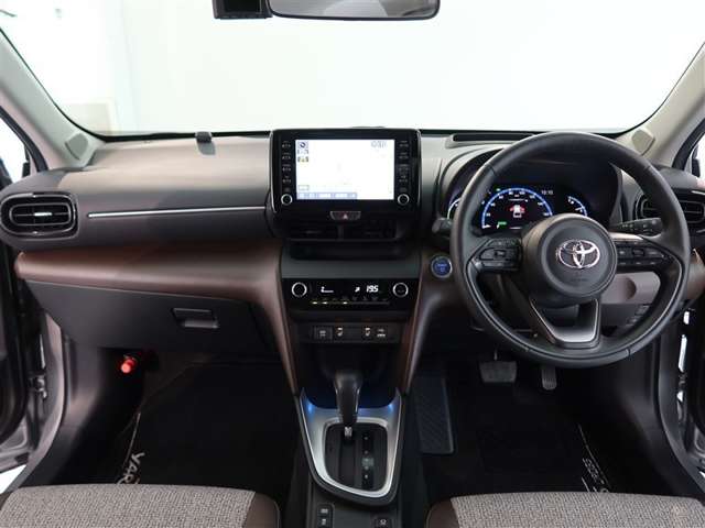 Toyota Yaris Cross 8