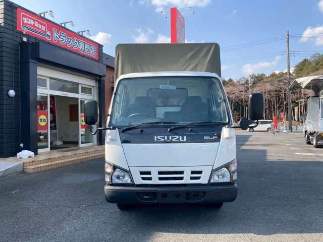 Isuzu Elf 2