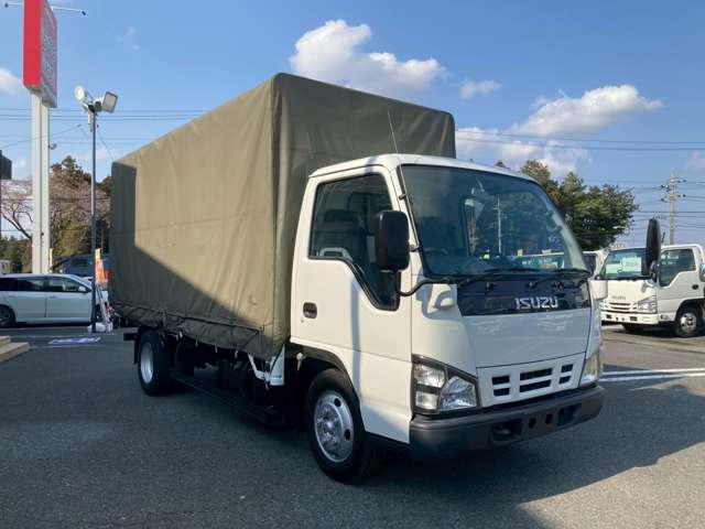 Isuzu Elf 3