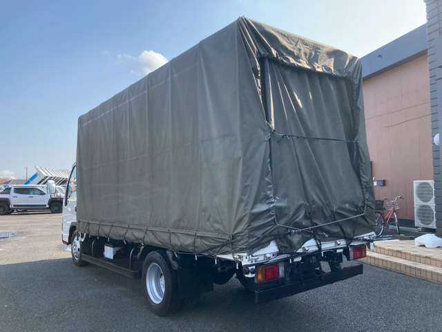 Isuzu Elf 7