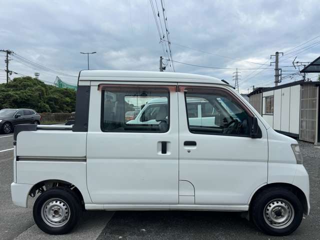 Daihatsu Hijet Deck Van 8