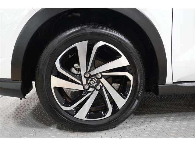 Toyota Raize 9