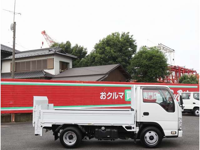 Isuzu Elf 8