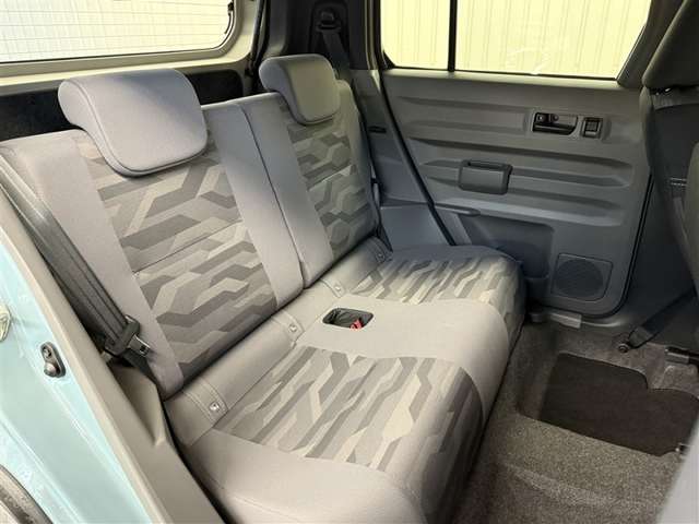 Daihatsu Taft 8