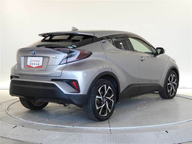 Toyota C-HR 6