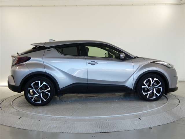 Toyota C-HR 7