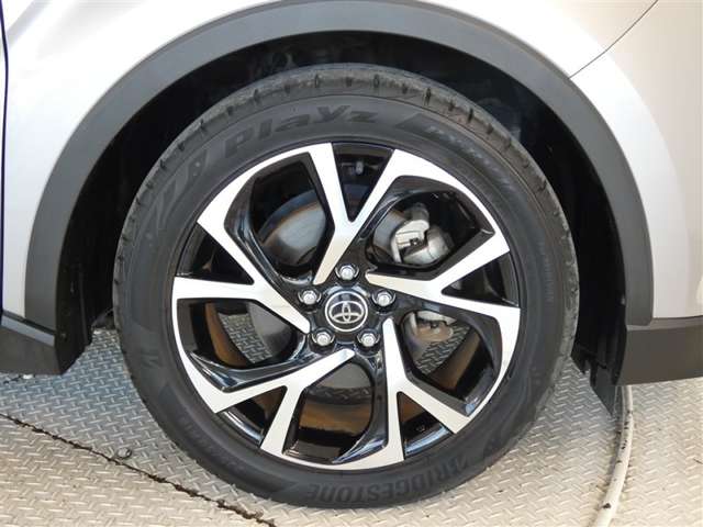 Toyota C-HR 10