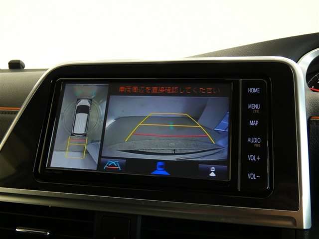 Toyota Sienta 9