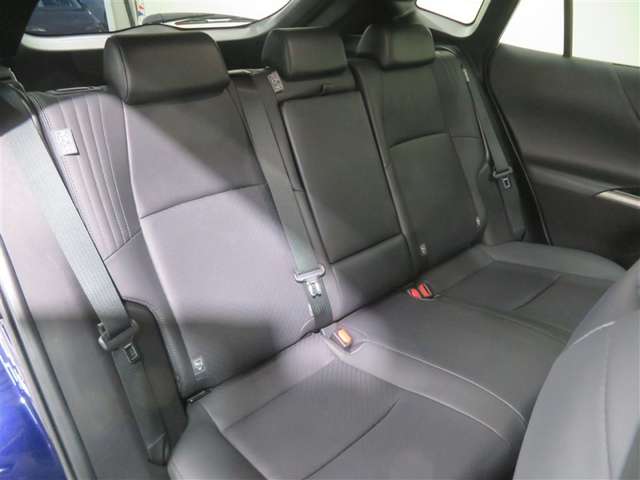 Toyota Harrier 11