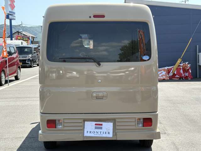 Nissan NV100 Clipper 9