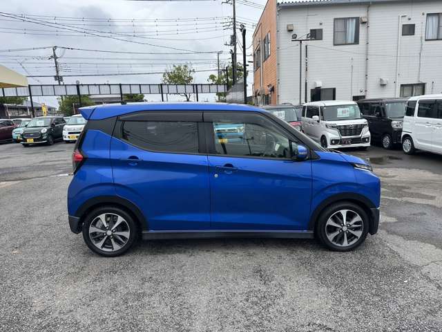 Mitsubishi eK X 9