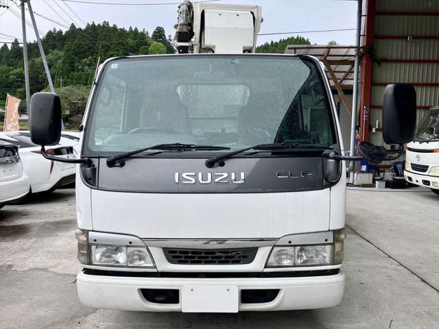 Isuzu Elf 11