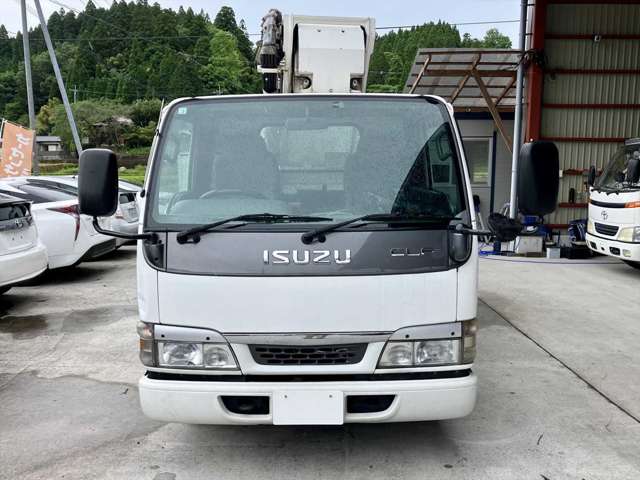 Isuzu Elf 5