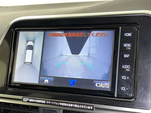 Toyota Sienta 12