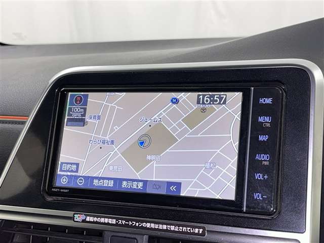 Toyota Sienta 10