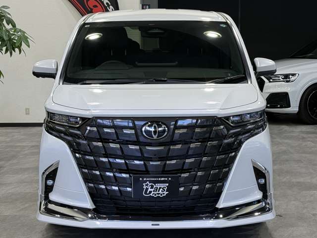 Toyota Alphard 8