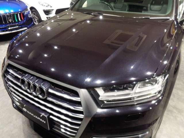 Audi Q7 5