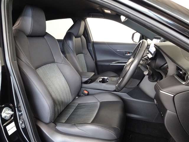 Toyota Harrier 4