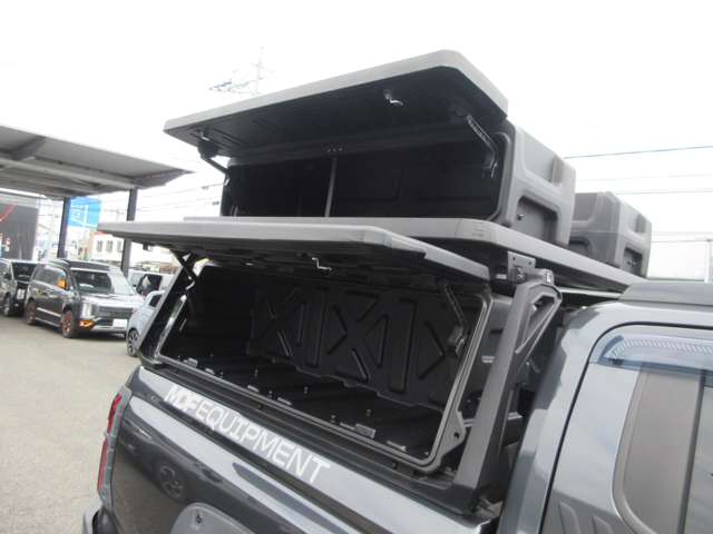 Mitsubishi Triton 11