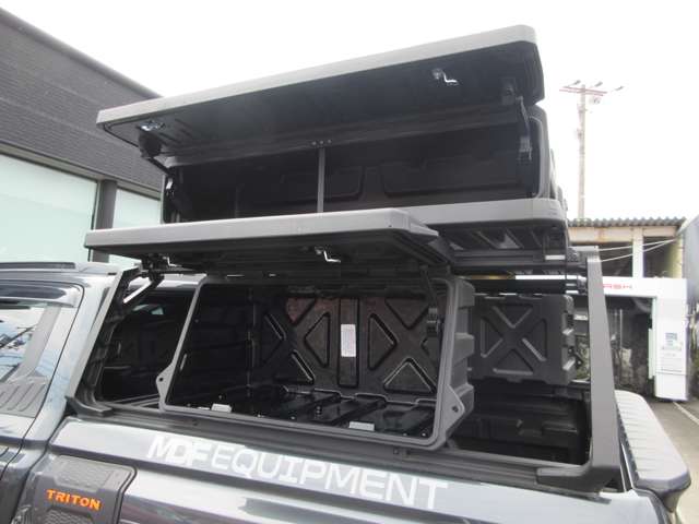 Mitsubishi Triton 12