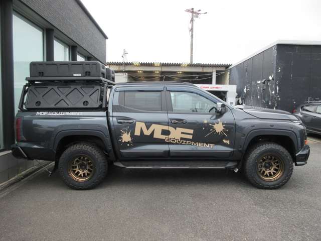 Mitsubishi Triton 4