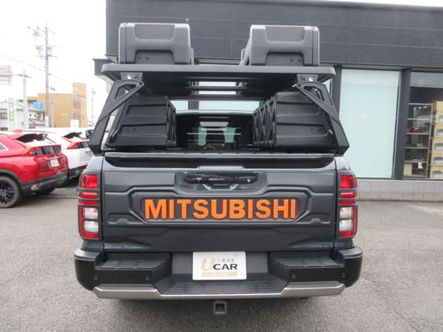 Mitsubishi Triton 6