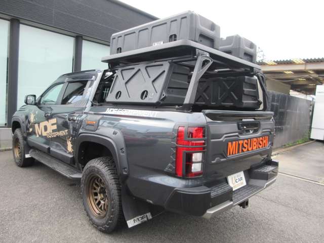 Mitsubishi Triton 7
